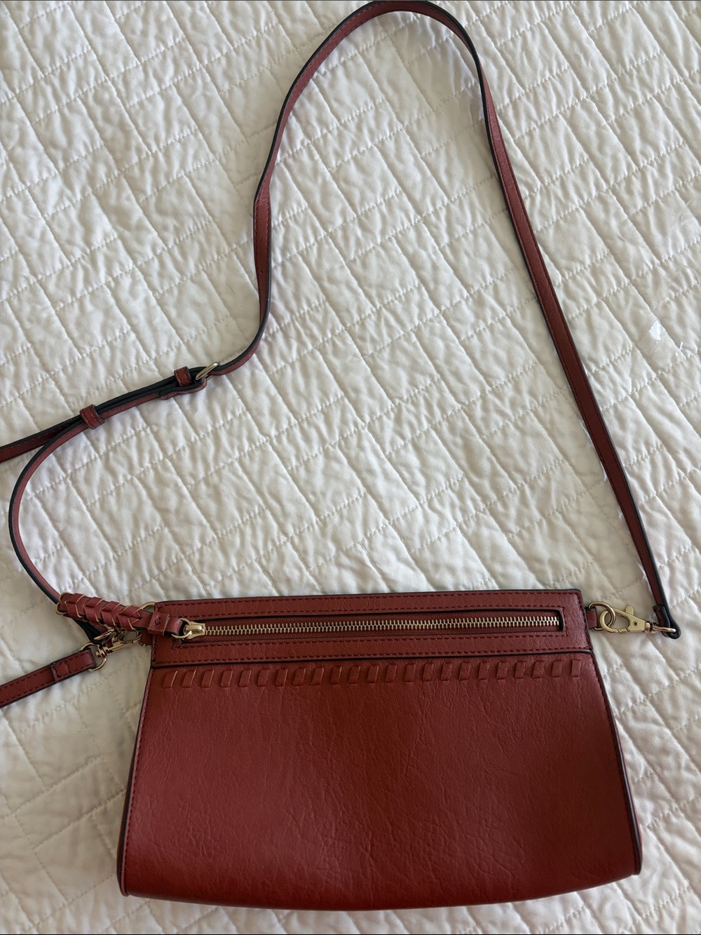 Market and Spruce Women's Crossbody Wallet Bag in Brick Red
